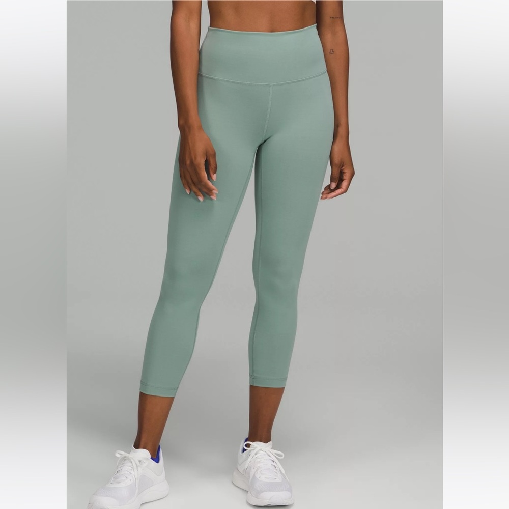 Lululemon wunder train